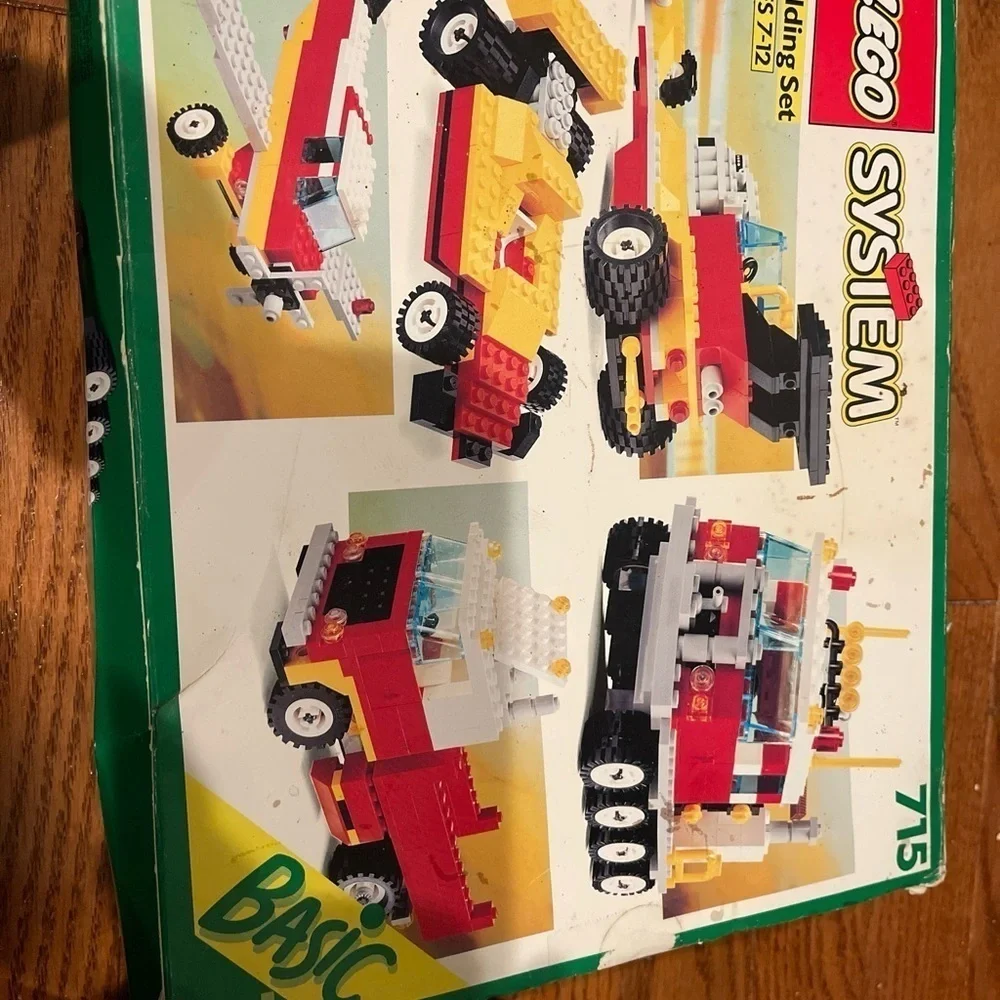 Vintage LEGO System Building Toy Basic Set 715 Incomplete 1990